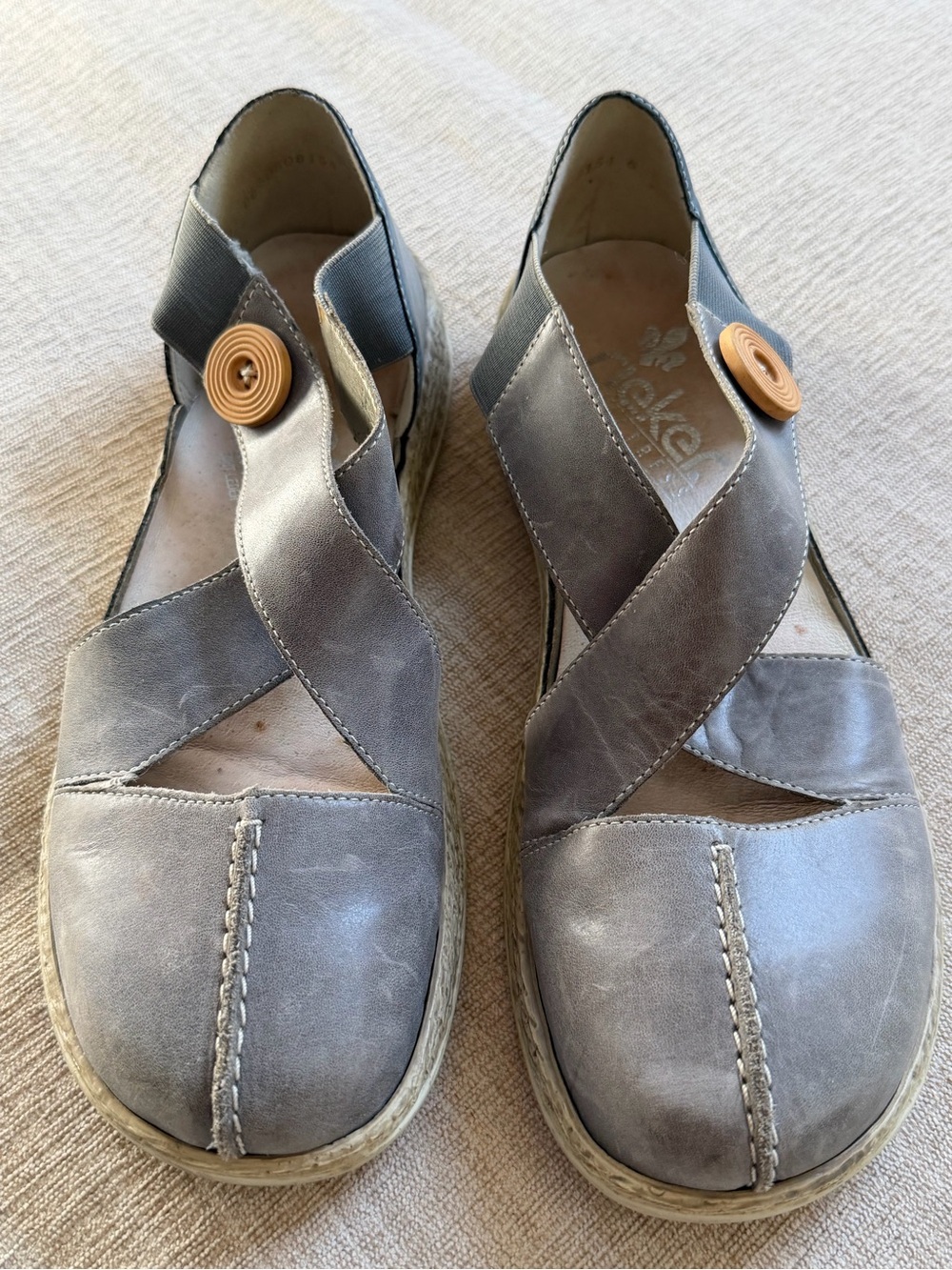 Rieker Blue/Gray Crisscross Strap Sandals. Women's Size: 8 (EU 39).